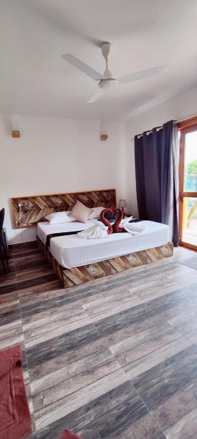 Cowry Inn Фулидхоо Экстерьер фото